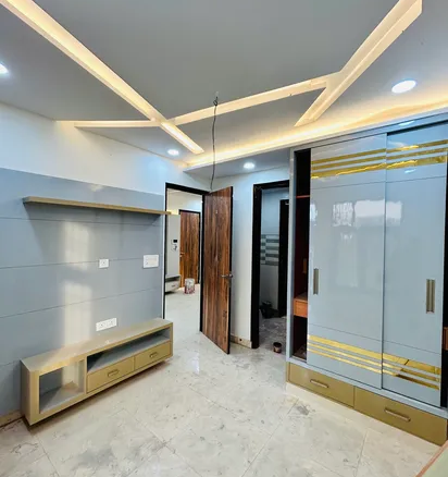 Luxury 3 BHK Flat for Sale in Janakpuri B3 Block - Park Views and Prestige Await!