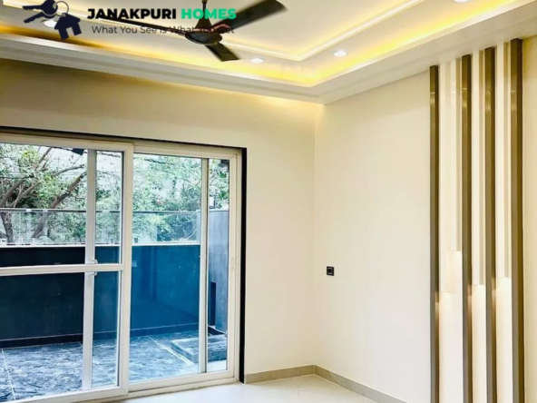 Luxurious 4 BHK Builder Floor for Sale in A-1 Block Janakpuri - Premium Living at 3.5 Crores