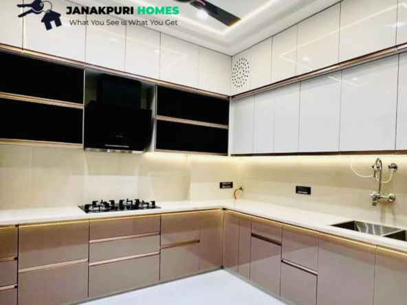 Luxurious 4 BHK Builder Floor for Sale in A-1 Block Janakpuri - Premium Living at 3.5 Crores