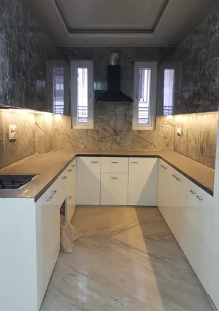 Newly Constructed 2 BHK Builder Floor for Sale in C6B Block Janakpuri - 1.05 Crores