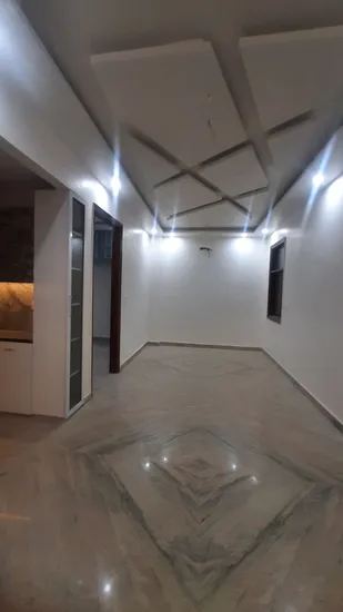 Newly Constructed 2 BHK Builder Floor for Sale in C6B Block Janakpuri - 1.05 Crores
