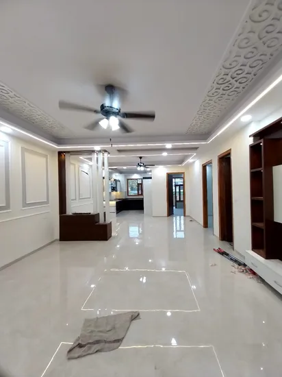 Spacious 3 BHK Builder Floor with Park View for Sale in Janakpuri A-1 Block - 150 Gaj - 2.46 Crores INR