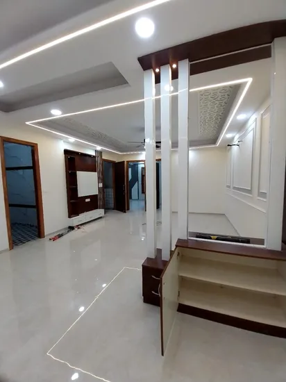Spacious 3 BHK Builder Floor with Park View for Sale in Janakpuri A-1 Block - 150 Gaj - 2.46 Crores INR