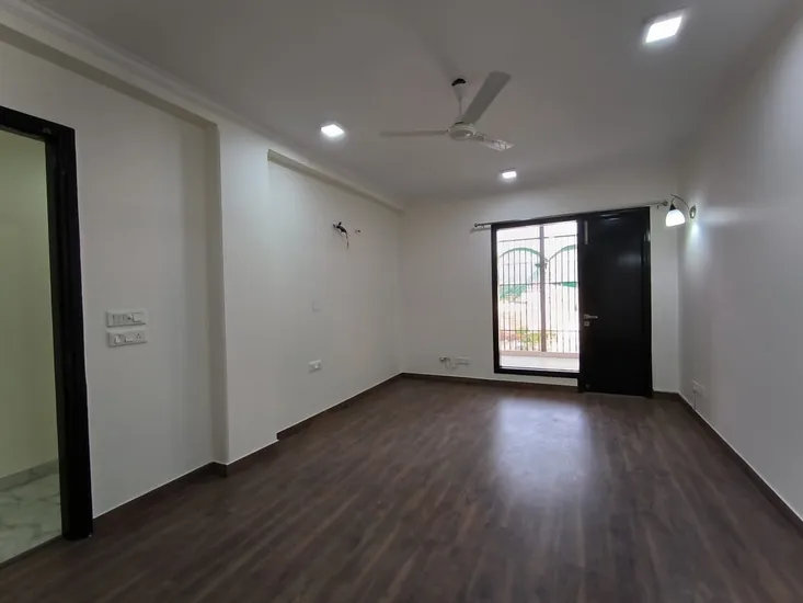 Spacious 4 BHK Builder Floor for Rent in A-1 Block Janakpuri with Elevator and Covered Parking