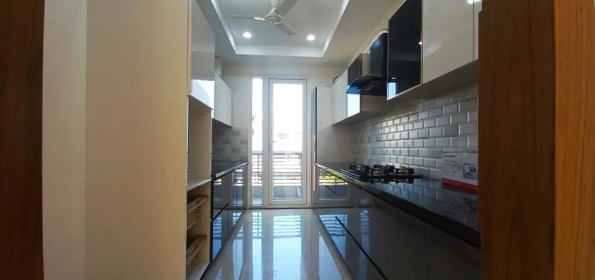 Attractive Park-Facing 325 Sq Yards Builder Floor for Rent in C-2 Block Janakpuri - 85000/month