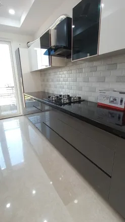 Attractive Park-Facing 325 Sq Yards Builder Floor for Rent in C-2 Block Janakpuri - 65000/month