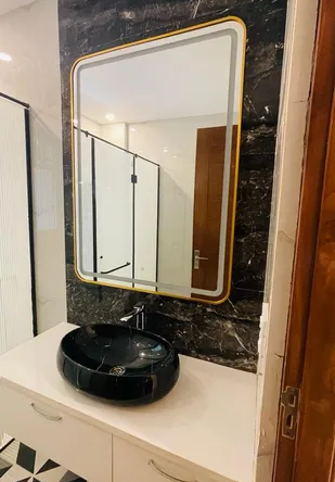 Elegant 2925 Sq Ft 4 BHK Builder Floor in A-2 Block Janakpuri - 4.5 Cr