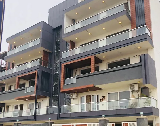 Luxurious 225 Sq Yards 3 BHK Builder Floor in A-3 Block Janakpuri – 3.75 Crores
