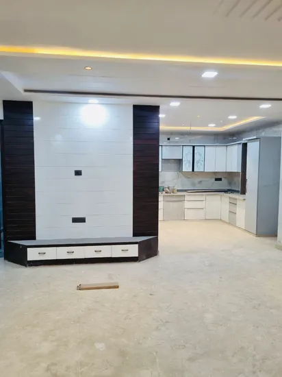 Newly Constructed 325 Gaj Builder Floor for Rent in Janakpuri A-1 Block - First Entry - Park Facing - 2nd Floor - 75,000 INR/month