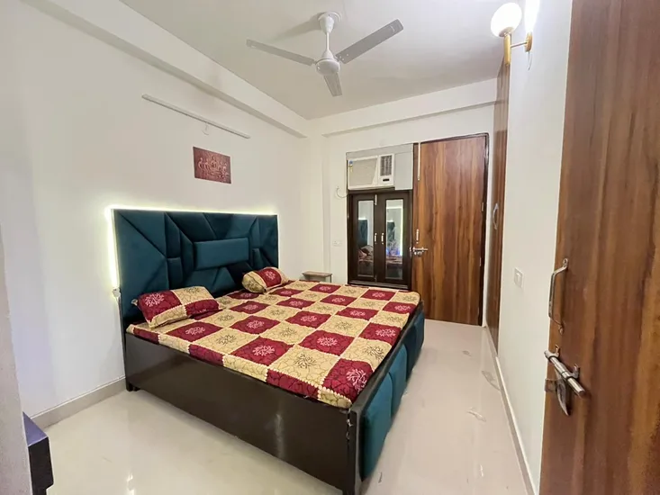 Embrace Comfort: Furnished 1 BHK Apartment for Rent in Janakpuri C-4E Block