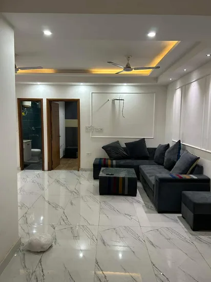 3 BHK Builder Floor in Janakpuri C2 Block for Sale | Top Floor, Park Views, Rooftop Potential - ₹2.3 Cr