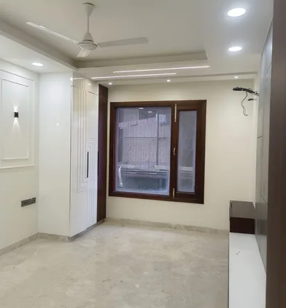 Modern Elegance in C2B Block: Newly Renovated 3 BHK Gem by Janakpuri Homes