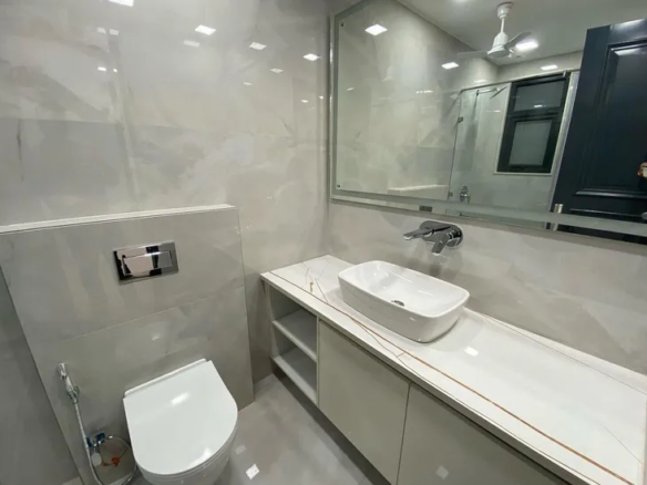 Luxurious 4 BHK Builder Floor for Sale in Janakpuri B2 Block | Sun-Facing, Elevator, Stilt Parking