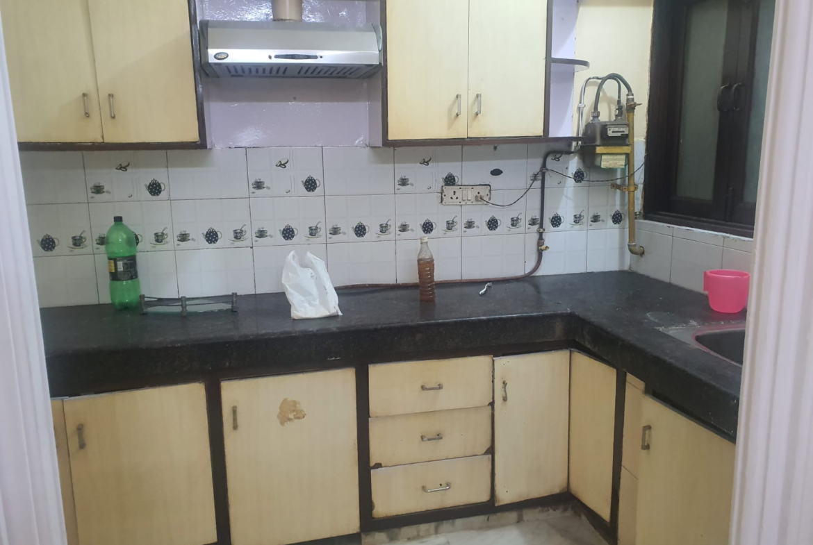 Serene 2 BHK Ground Floor for Rent in C5A Block, Janakpuri | Park Views, Modern Kitchen | Janakpuri Homes