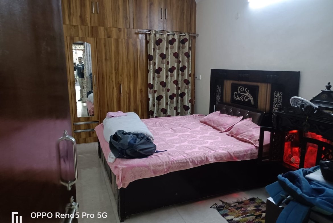 Modern 2 BHK Ground Floor for Sale in C2A Block, Janakpuri | Newly Renovated, Sun-Facing