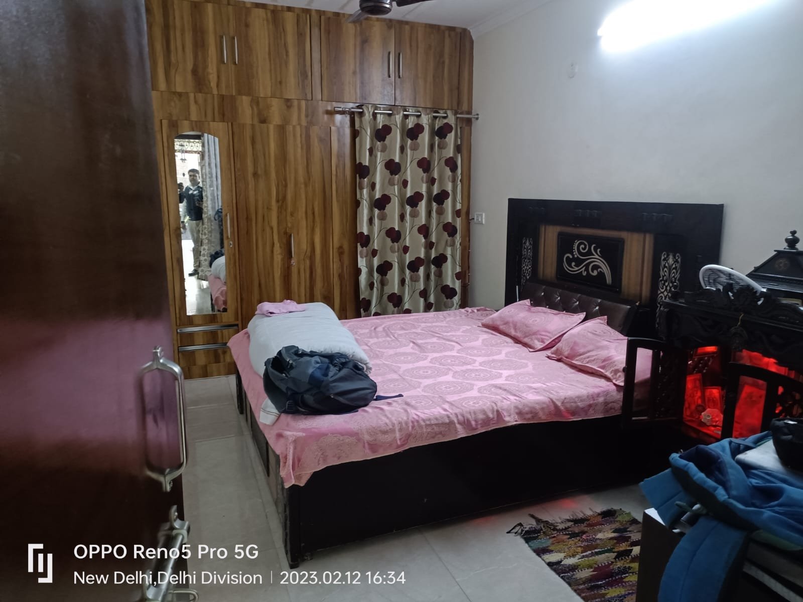 Modern 2 BHK Ground Floor for Sale in C2A Block, Janakpuri | Newly Renovated, Sun-Facing