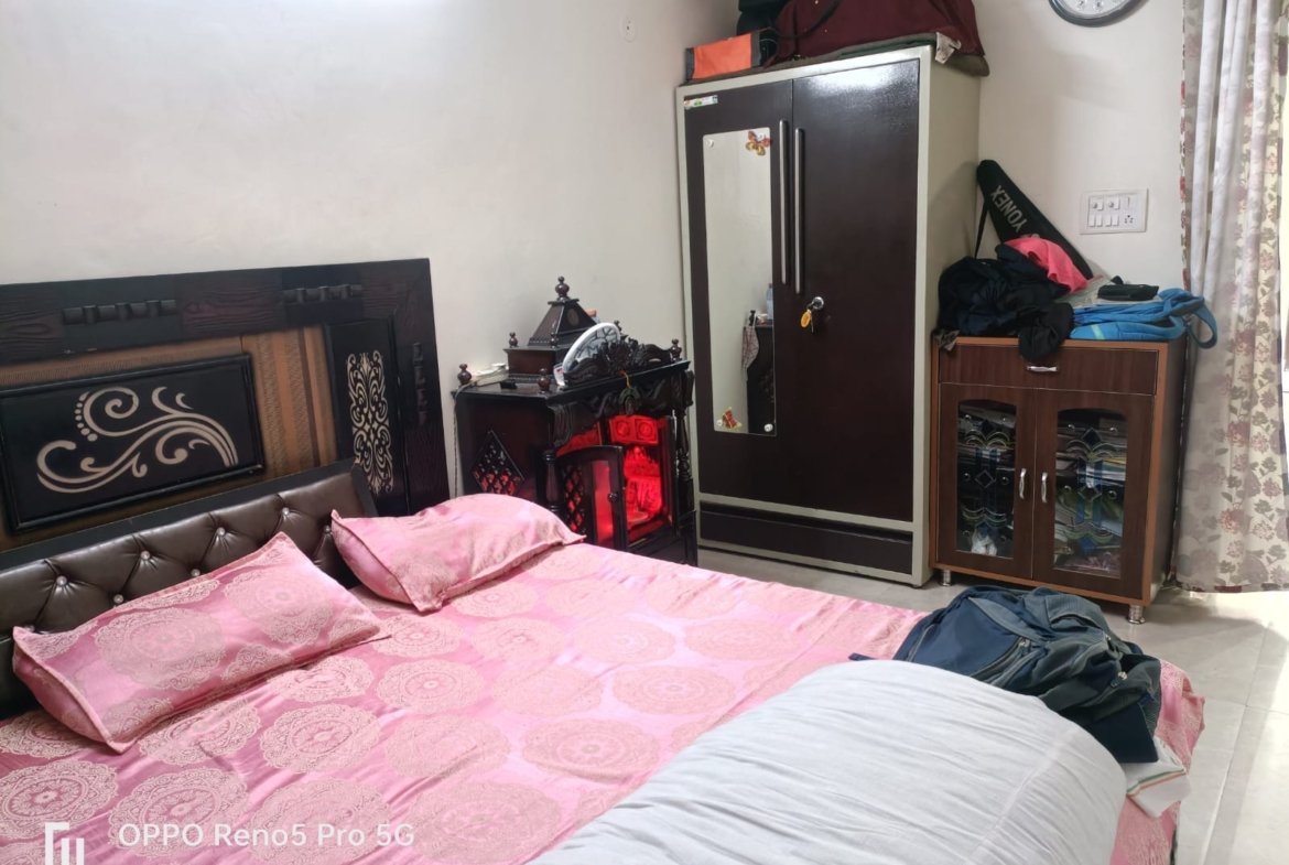 Modern 2 BHK Ground Floor for Sale in C2A Block, Janakpuri | Newly Renovated, Sun-Facing