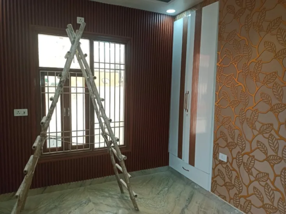 Modern 3 BHK Builder Floor for Rent in Janakpuri - Newly Renovated, Prime Location!