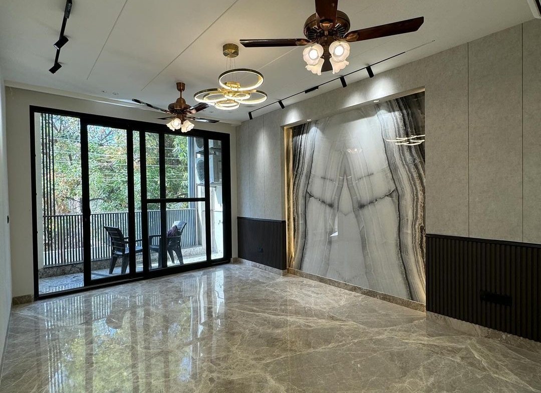 Brand New Park-Facing 4 BHK Bliss in Janakpuri (C1 Block)