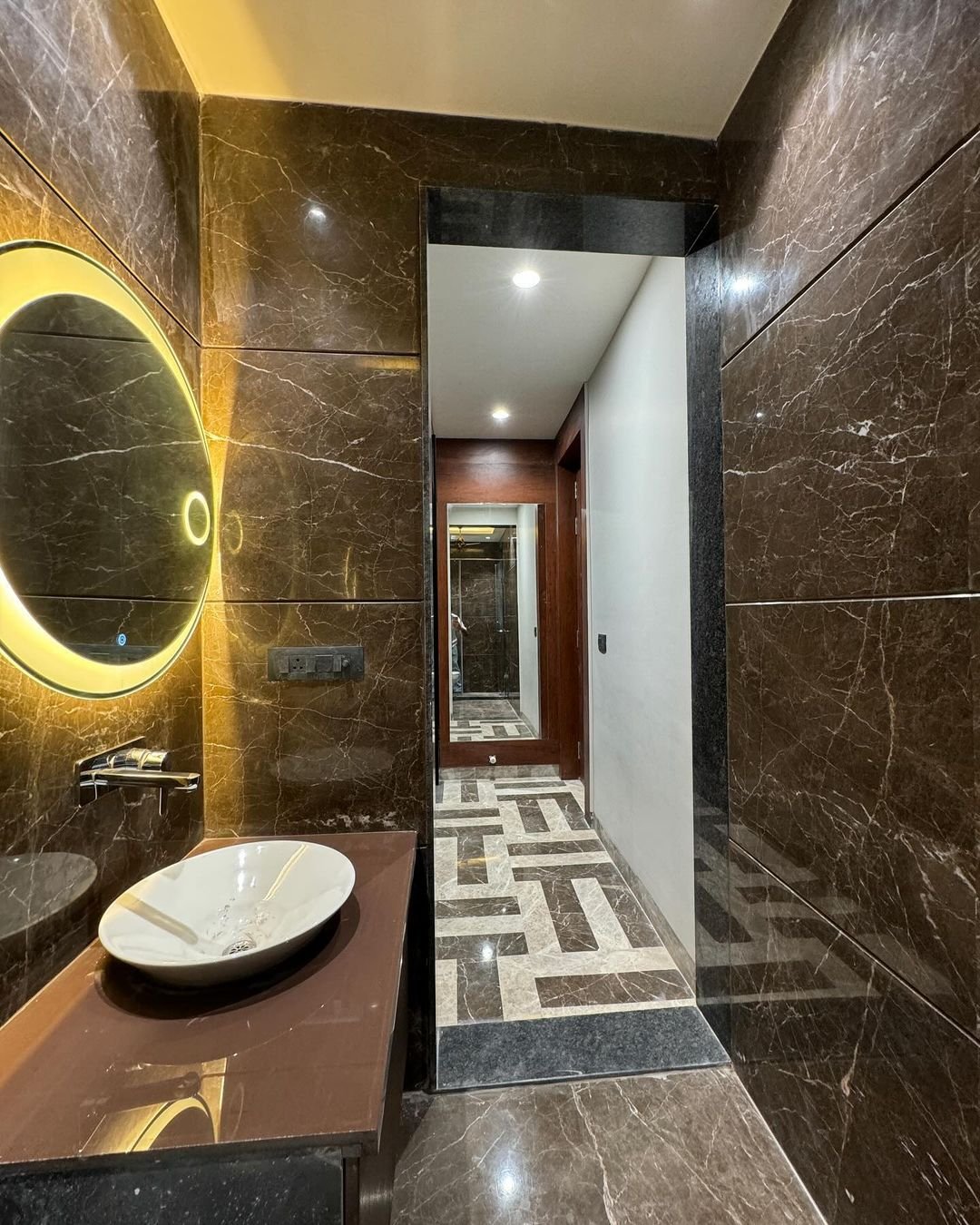 4 BHK Builder Floor in Janakpuri