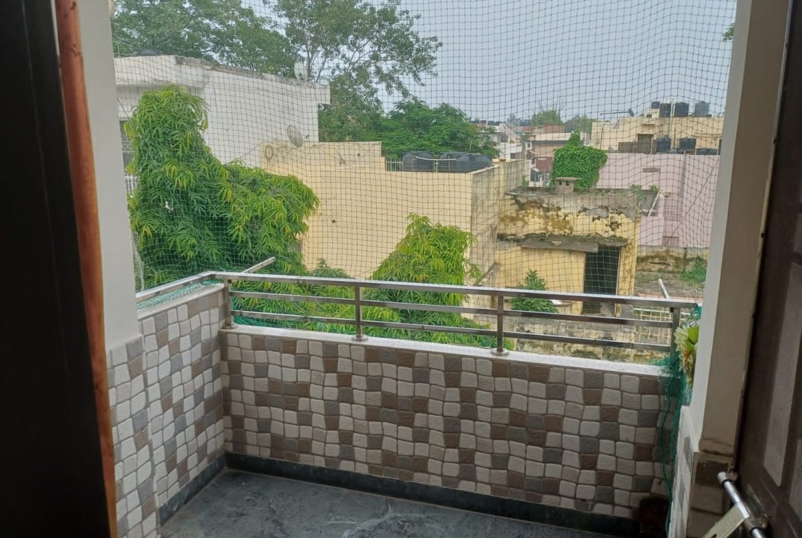 1 BHK Fully Furnished Apartment for Rent in C4E Block, Janakpuri