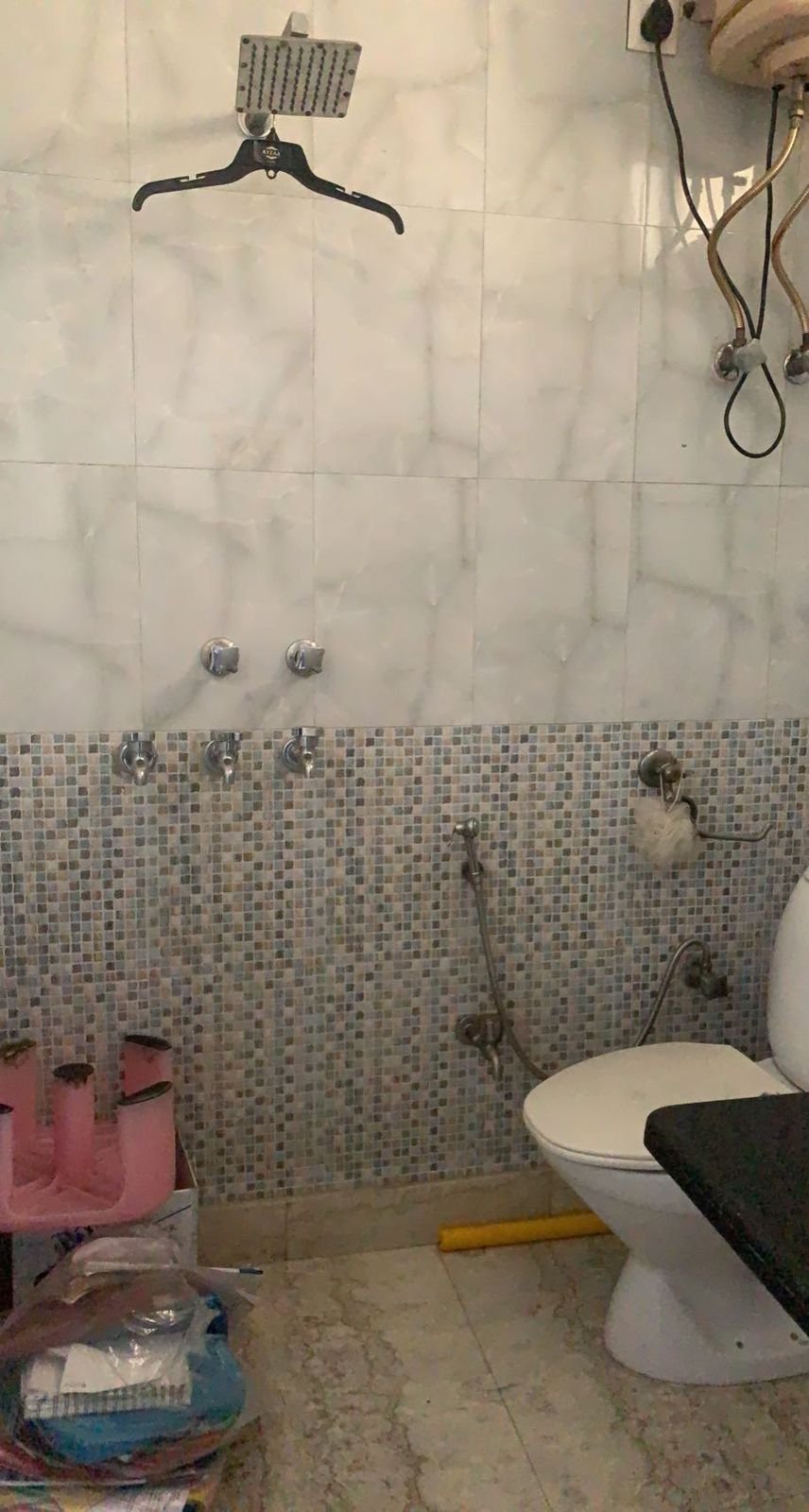 Fully Furnished Mini MIG Flat for Rent in C4H Block, Janakpuri