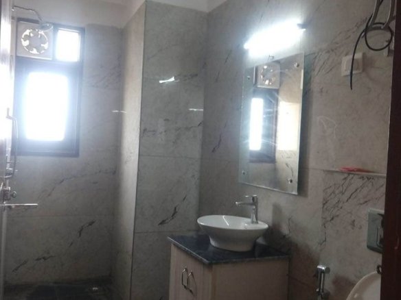 Brand New 2 BHK Builder Floor for Rent in C4F Block, Janakpuri | Park Facing | Lift & Car Parking | ₹32,000