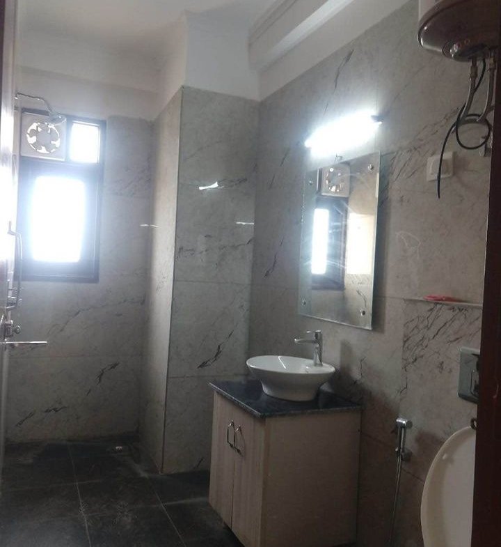 Brand New 2 BHK Builder Floor for Rent in C4F Block, Janakpuri | Park Facing | Lift & Car Parking | ₹32,000