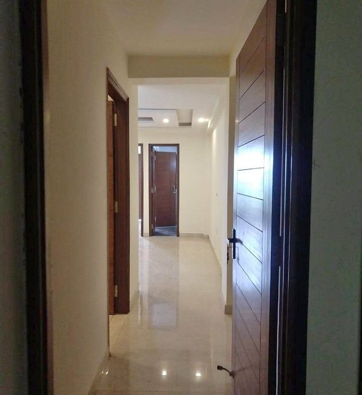 Brand New 2 BHK Builder Floor for Rent in C4F Block, Janakpuri | Park Facing | Lift & Car Parking | ₹32,000