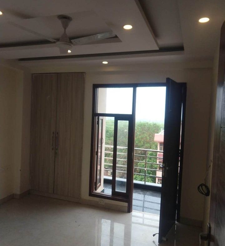 Brand New 2 BHK Builder Floor for Rent in C4F Block, Janakpuri | Park Facing | Lift & Car Parking | ₹32,000