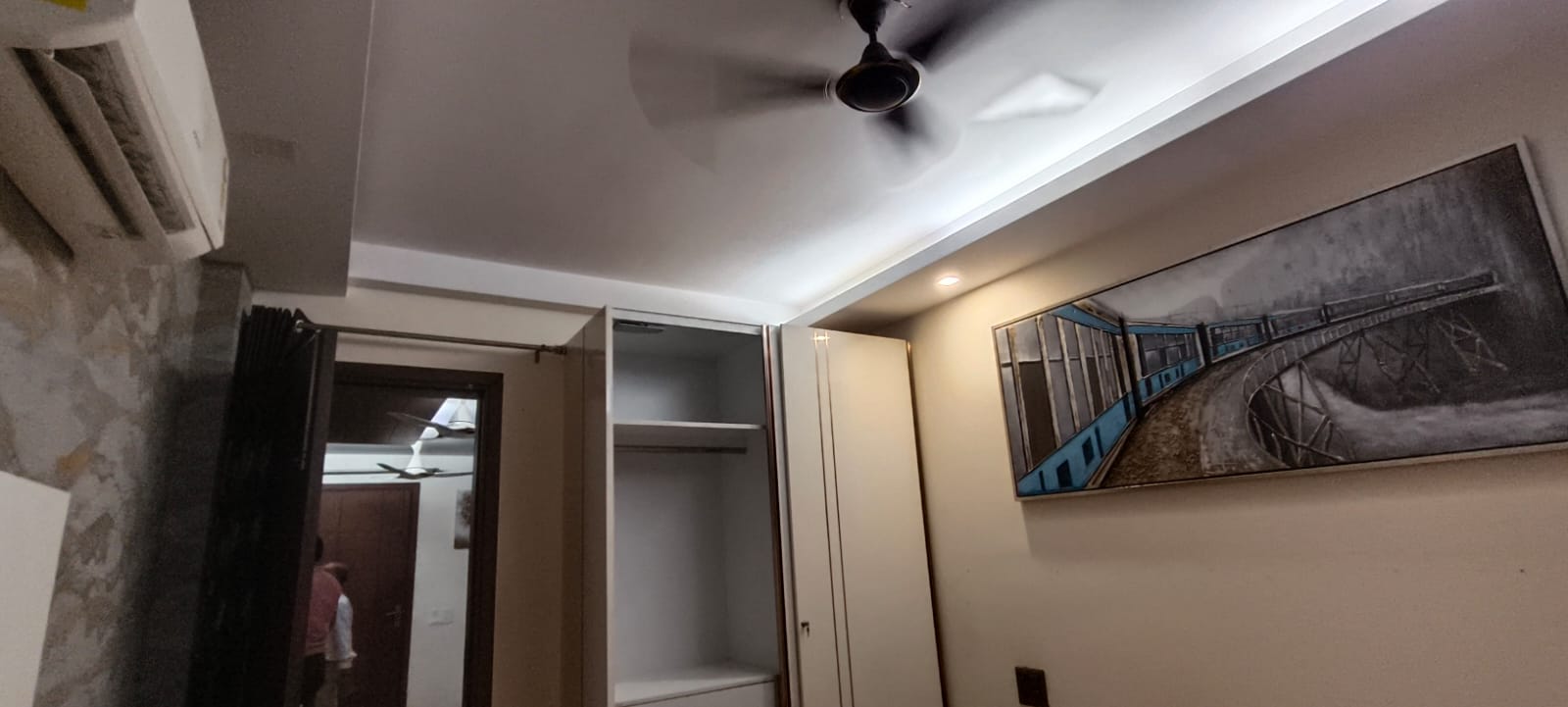 Spacious 3BHK Builder Floor with Lift & Parking for Rent in A3 Block Janakpuri | Corner Property