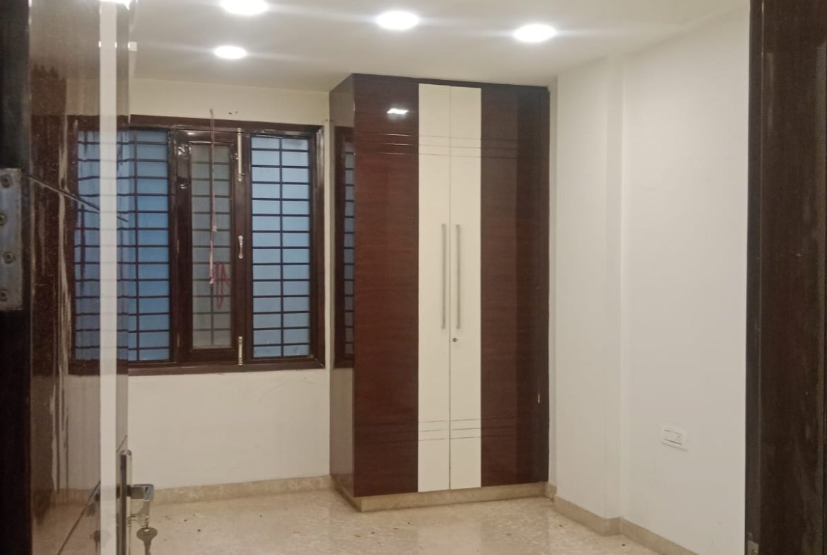 2 BHK Builder Floor for Rent in C3 Block Janakpuri | 80 Gaj | ₹32,000/Month