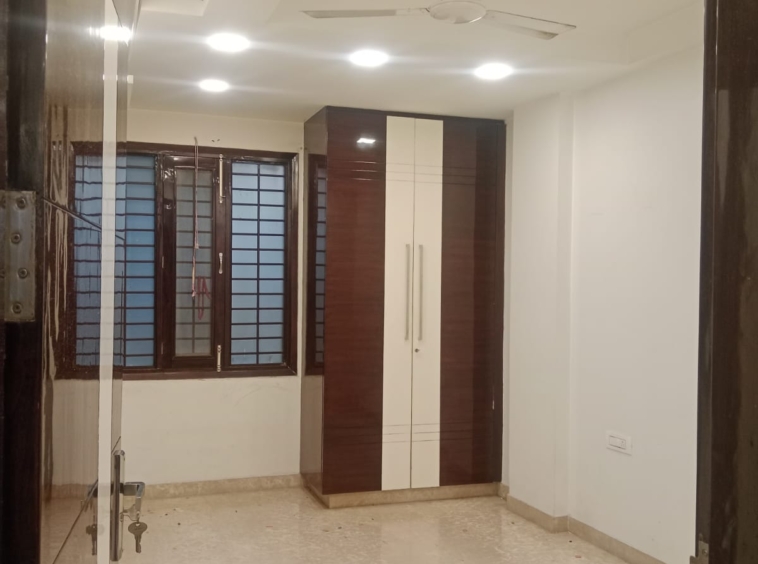 2 BHK Builder Floor for Rent in C3 Block Janakpuri | 80 Gaj | ₹32,000/Month