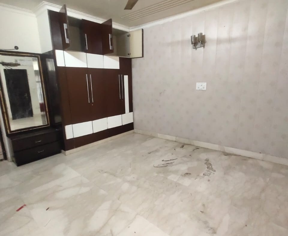 Luxurious 3BHK Builder Floor for Rent in C2 Block Janakpuri | Fully Furnished