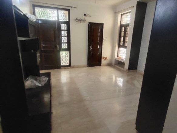 Luxurious 3BHK Builder Floor for Rent in C2 Block Janakpuri | Fully Furnished