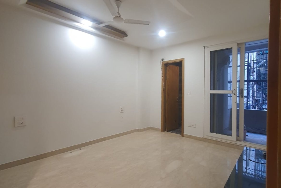 Park-Facing 4 BHK Builder Floor for Sale in A2 Block, Janakpuri | ₹4.5 Cr