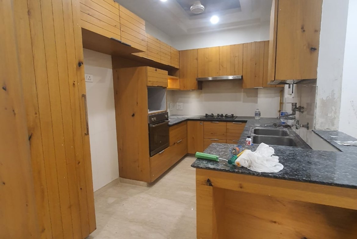 Park-Facing 4 BHK Builder Floor for Sale in A2 Block, Janakpuri | ₹4.5 Cr