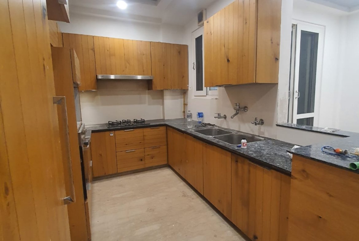 Park-Facing 4 BHK Builder Floor for Sale in A2 Block, Janakpuri | ₹4.5 Cr