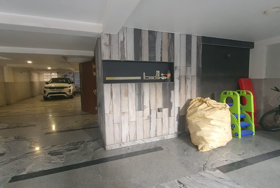 Park-Facing 4 BHK Builder Floor for Sale in A2 Block, Janakpuri | ₹4.5 Cr