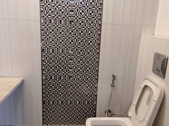 Experience Luxurious Living in this Exquisite 4 BHK Builder Floor