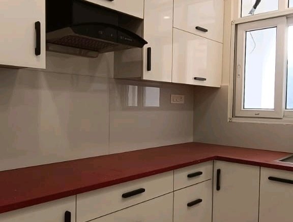 Modern 3 BHK Corner Builder Floor – Upper Ground | Newly Built | 1100 sq ft