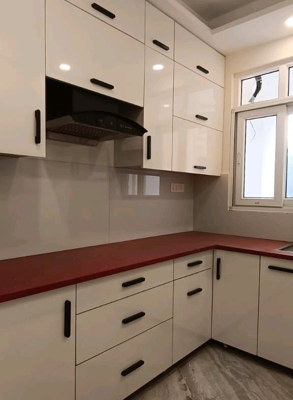 Modern 3 BHK Corner Builder Floor – Upper Ground | Newly Built | 1100 sq ft