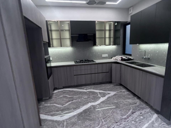 3 BHK builder floor for rent in C2 Block Janakpuri with lift and car parking