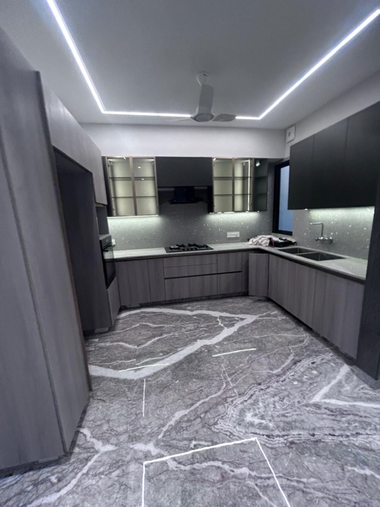 3 BHK builder floor for rent in C2 Block Janakpuri with lift and car parking