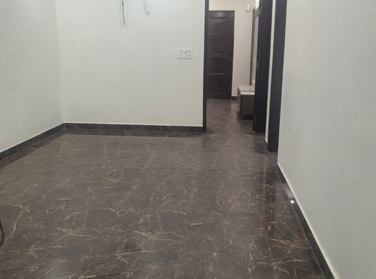 Front view of fully extended 4 BHK DDA MIG Flat on ground floor in C1A Block, Janakpuri