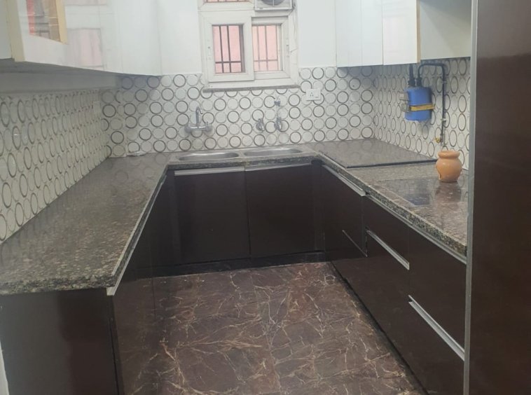 Front view of fully extended 4 BHK DDA MIG Flat on ground floor in C1A Block, Janakpuri