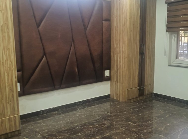 Front view of fully extended 4 BHK DDA MIG Flat on ground floor in C1A Block, Janakpuri