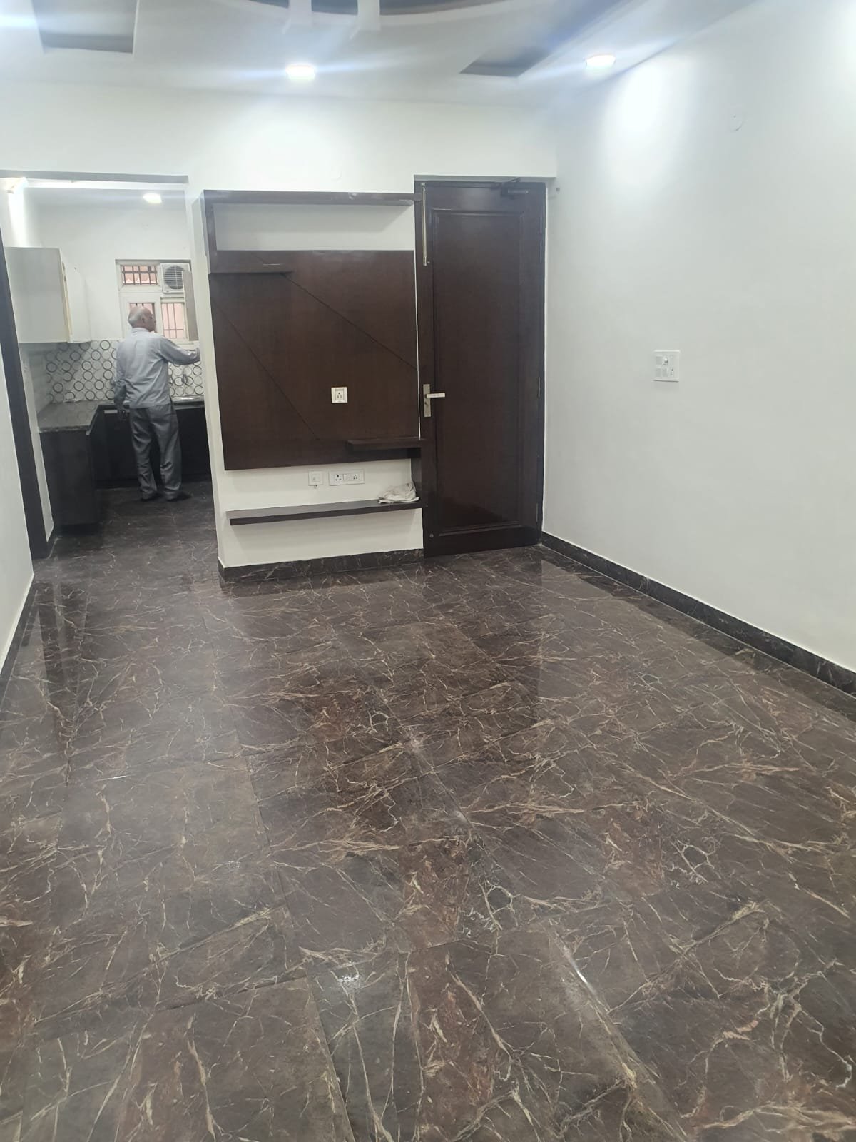 Front view of fully extended 4 BHK DDA MIG Flat on ground floor in C1A Block, Janakpuri