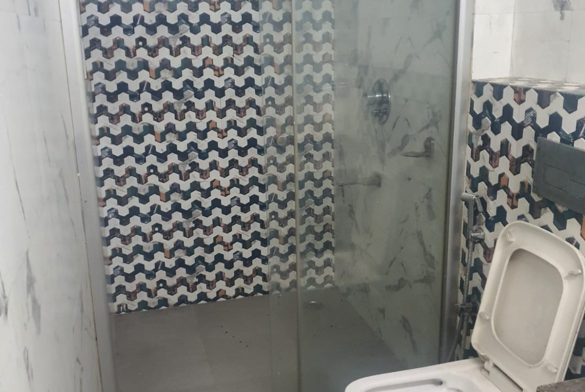 Fully Extended Ground Floor 4 BHK DDA MIG Flat for Sale in C1A Block