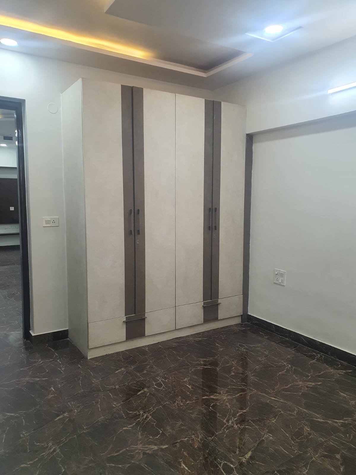 Front view of fully extended 4 BHK DDA MIG Flat on ground floor in C1A Block, Janakpuri